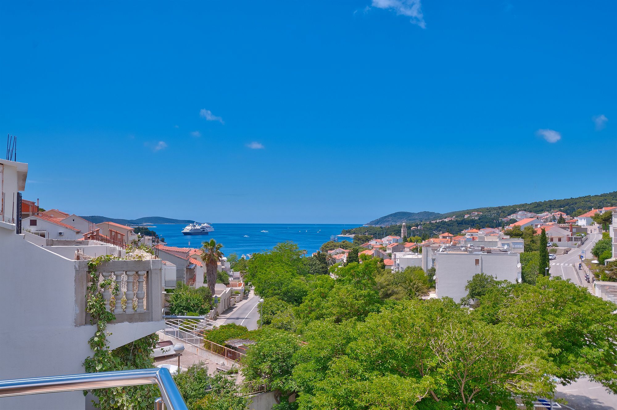 Apartments Komazin Hvar Town Exterior photo